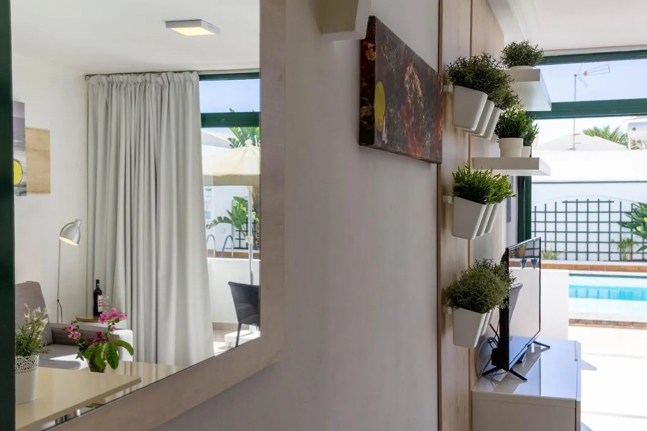 Apartamentos La Tegala Puerto del Carmen  Aparthotel Puerto del Carmen (Lanzarote)